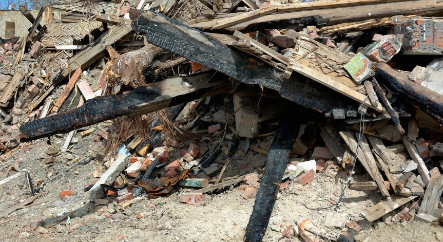 Пазач загина, а 18 са ранени след силния трус в Турция