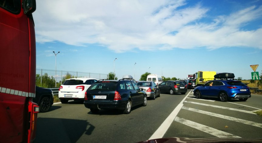 ПТП бави движението на АМ 