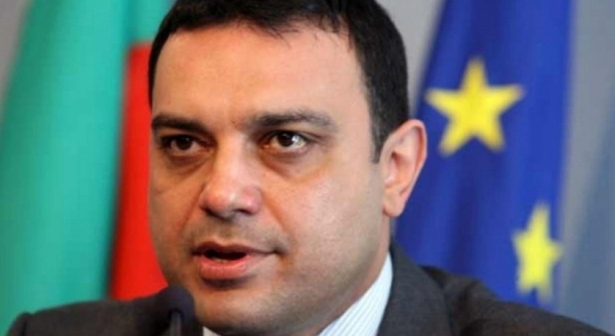 Московски разпореди проверка на сигнал за кражба на нафта в БДЖ