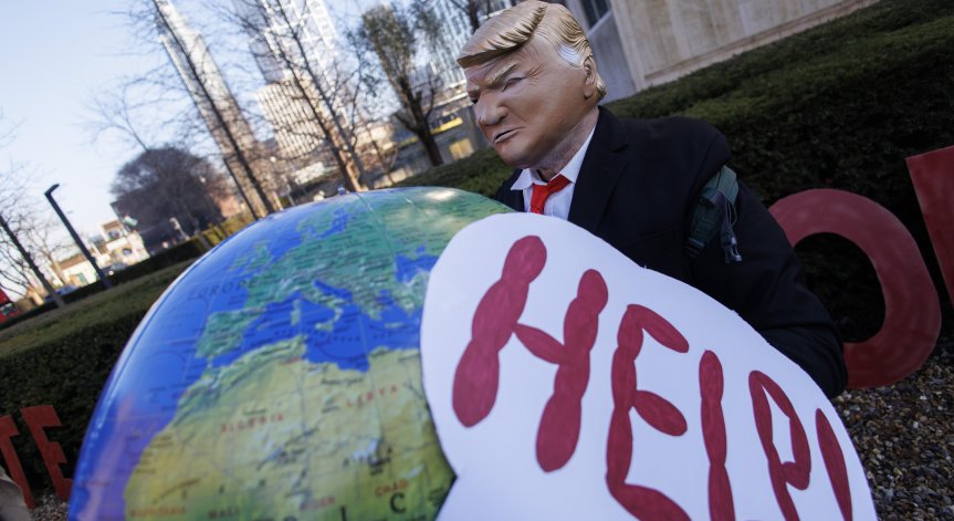 12% удар върху световния БВП за всеки 1 градус.