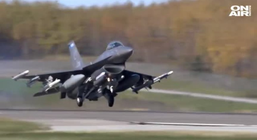 Официално: Военното ни министерство плати $1,2 млрд. на САЩ за новите F-16