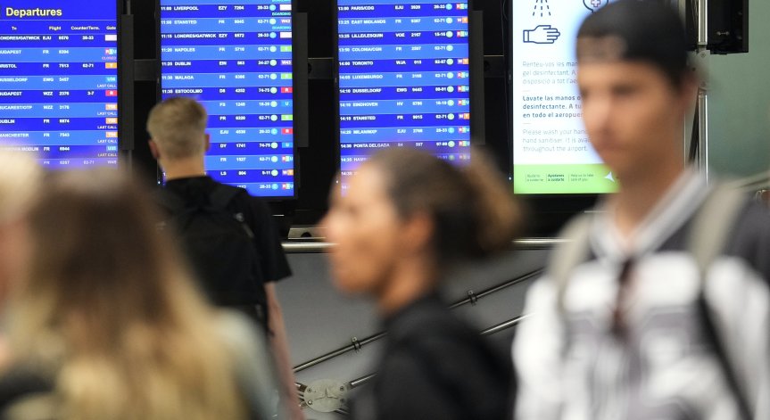 Авиокомпании стачкуват в Испания, десетки полети са отменени