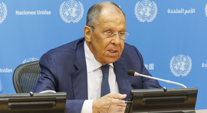 Сергей Лавров мисли Зеленски за безполезен за Запада.