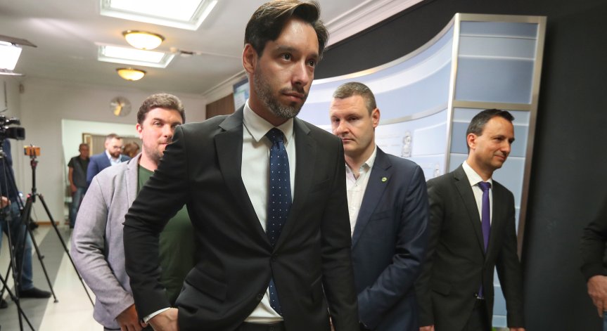 Поискаха среща с министър-председателя Росен Желязков и областния управител на София-град Стефан Арсов.