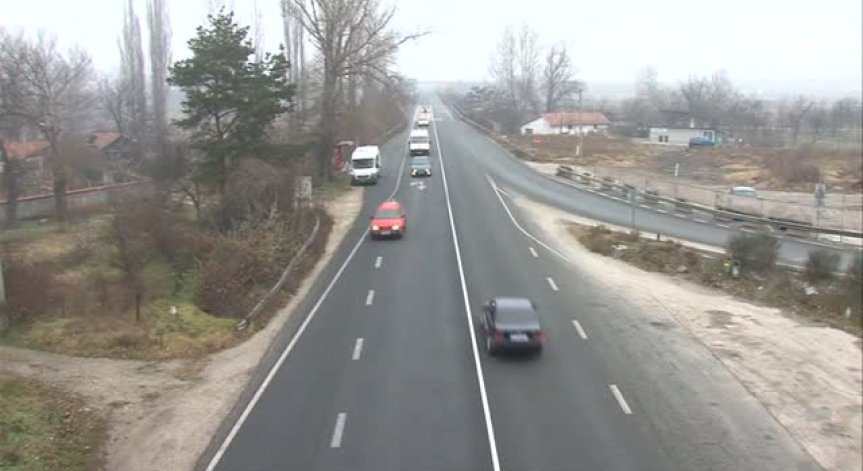 Стотици хиляди хора потеглиха на път