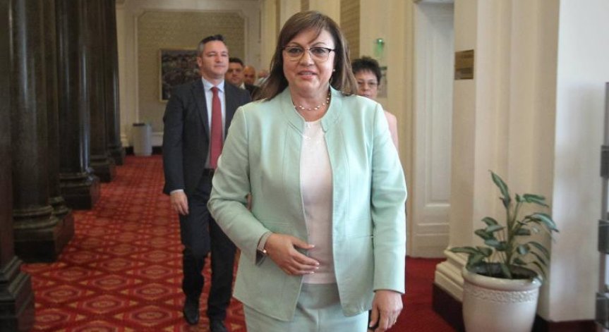 Нинова пак ще води листата на БСП в 25 МИР в София