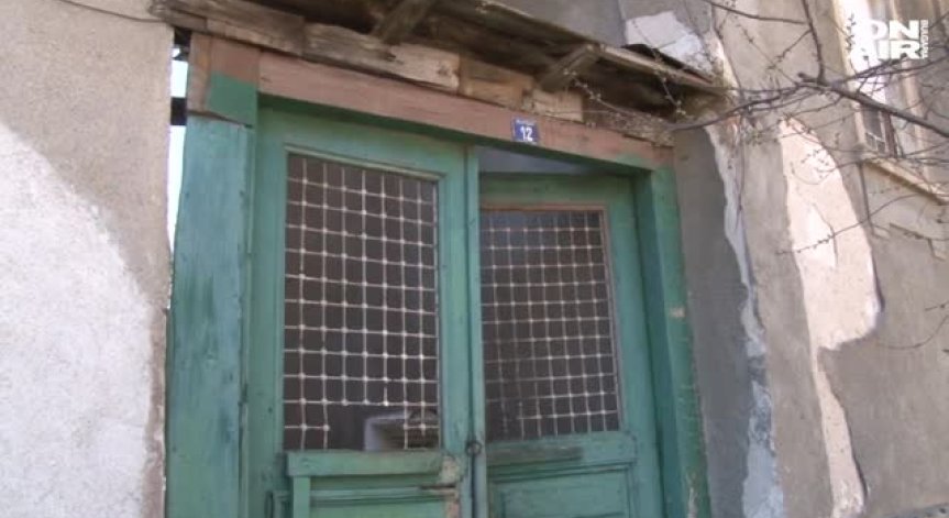 Казанлъчанин сгащи крадец вкъщи – апашът му бил познат…