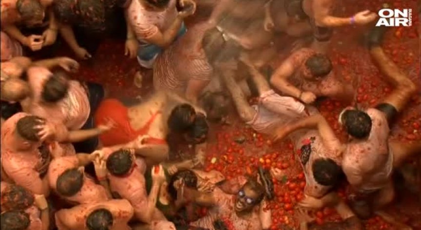 Десетки хиляди се включиха в Томатина