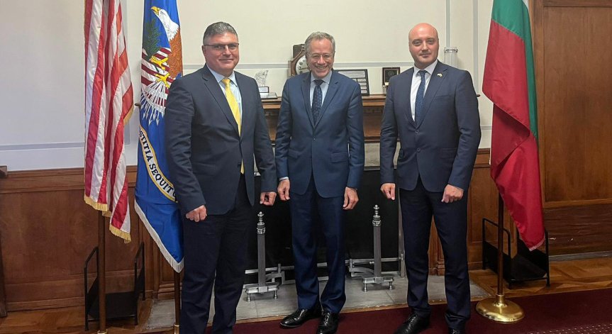 Министър Славов в САЩ: Влизането в Шенген и Еврозоната е приоритет