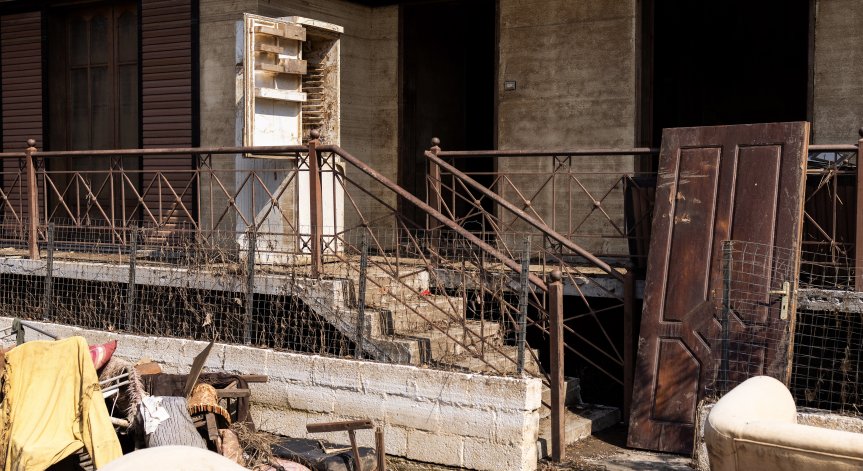 Гърция пуска на пазара 12 500 имота по програма 