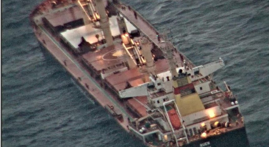 Индия ще съди пиратите, пленили кораба 