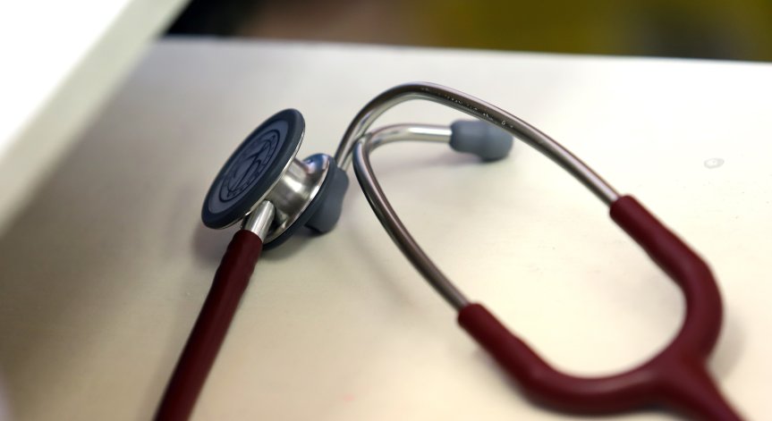 Общо три медицински сестри посещават 17-те села на община Бобов дол