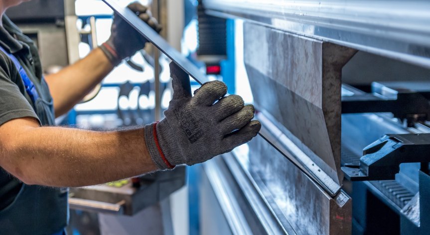 Част от сивата икономика: 28% от българите работят без договор