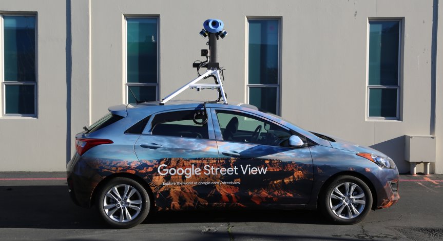 Google Street View тръгва по пътищата ни, ще осъвременява изображенията