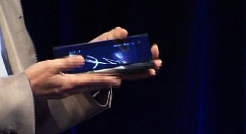 HP пуска през август втори таблет