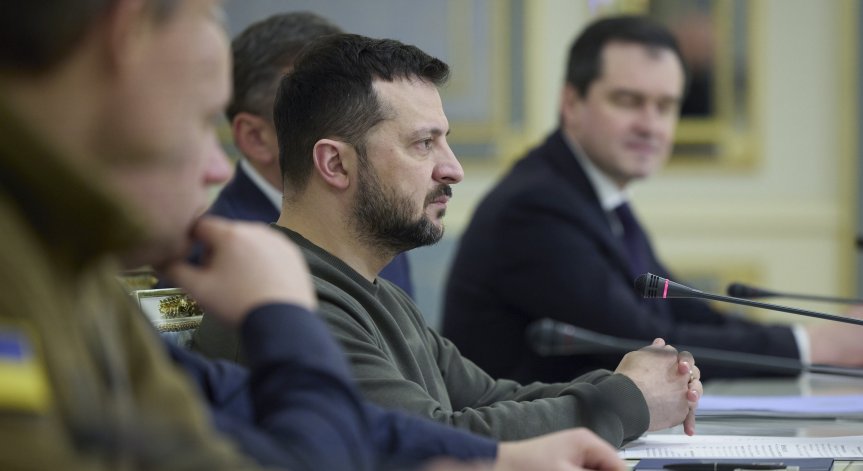 Зеленски на обиколка в Западна Европа в търсене на военна помощ за Украйна