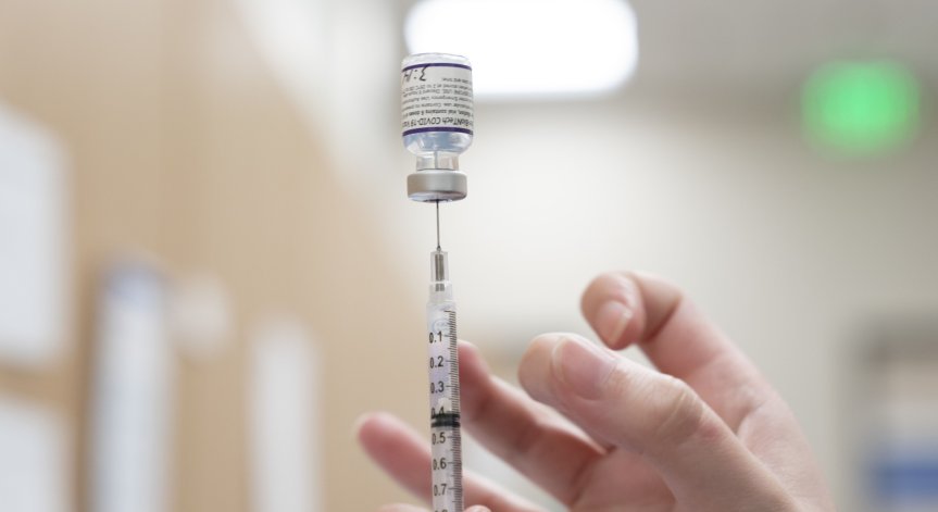 Избираме между 5 ваксини, знаем ли коя е най-добрата за нас?