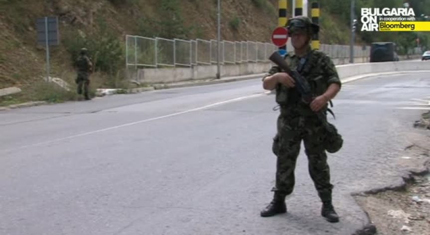 ГКПП Гюешево, Станке Лисичково и Златарево се пазят и от армията