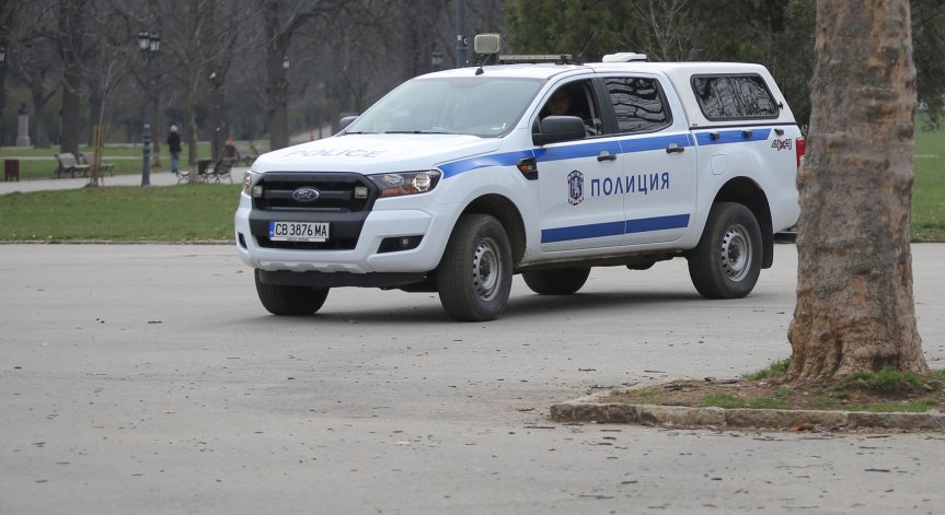 Трима ранени при сбиване в Казанлък, мъж и жена са арестувани