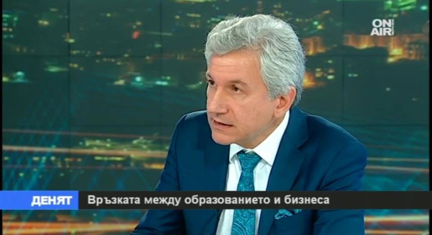 Проблем е неразбирането, че образованието е индустрия!