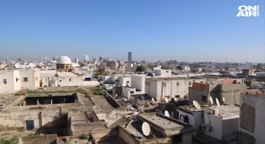 Любов без ограничения: Жените в Тунис вече могат да се омъжват за немюсюлмани