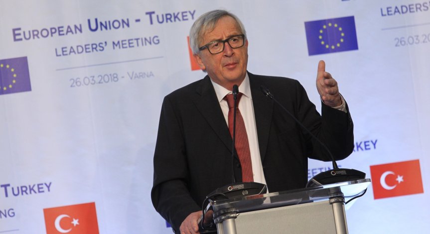Юнкер към Турция: Нека да наблегнем на общите неща, не на различията