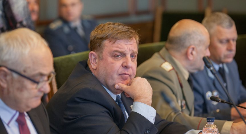 Зелена светлина за преговори за закупуване на изтребители F-16