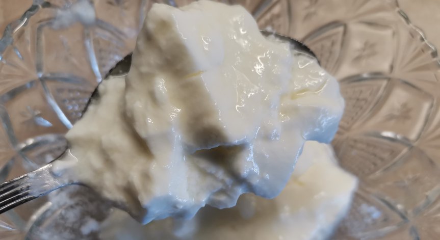 Рецепта за домашно кисело мляко - лесно, бързо и много вкусно