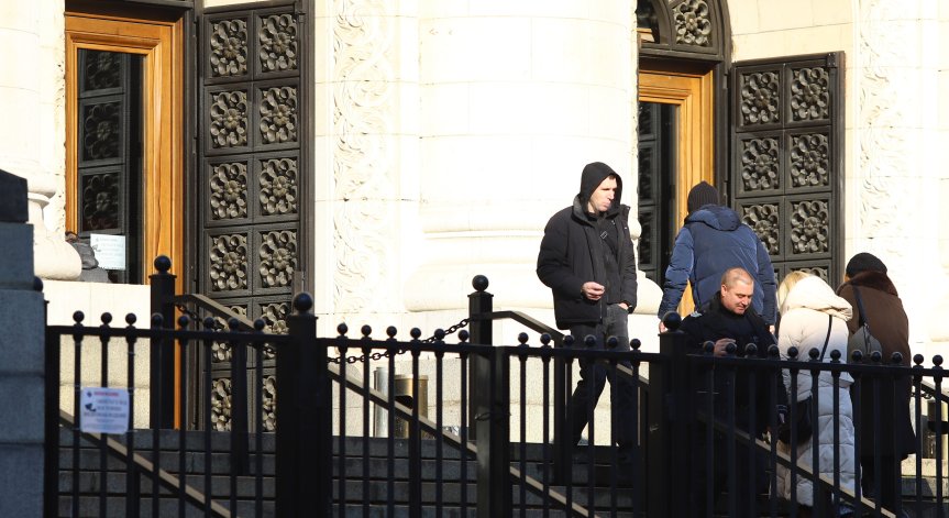 Фалшив се оказа сигналът за бомба в сградата на Съдебната палата