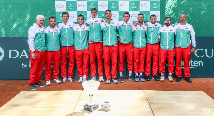 България поведе с 2:0 Нова Зеландия в турнира за Купата 