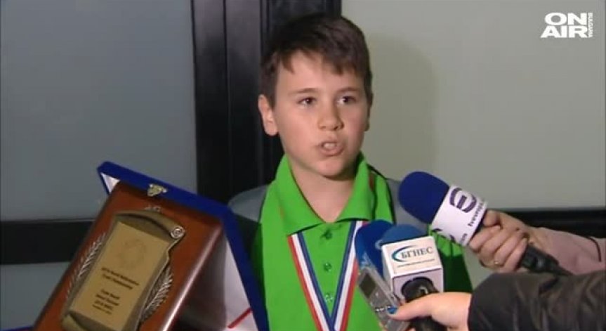 България отново е златен медалист по математика