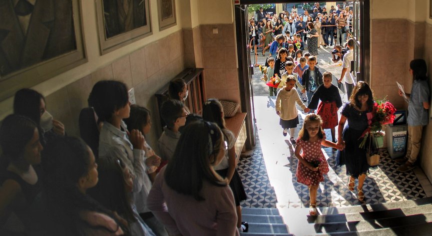 Учителите искат 30% ръст на заплатите, ако не - национална стачка