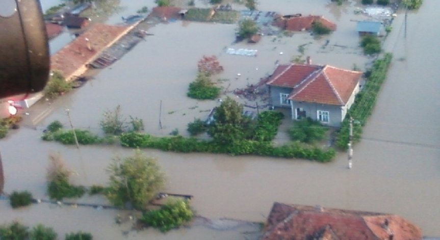 Бизнесът организира дарителска кампания за бедстващите в Мизия