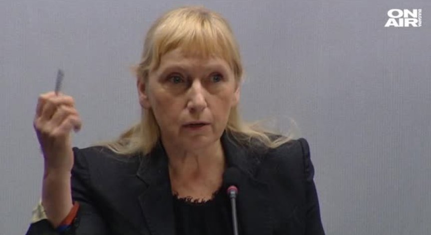 Йончева праща казуса 