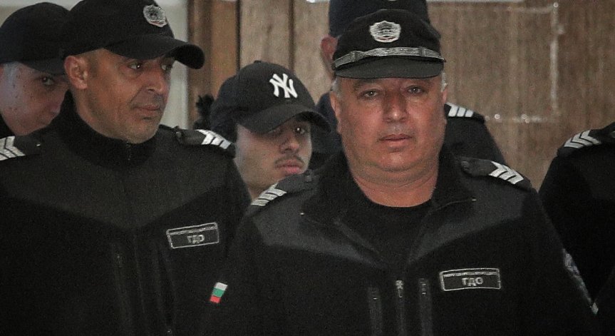Шофьорът, помел и убил Ани и Явор, отново се изправя пред съда