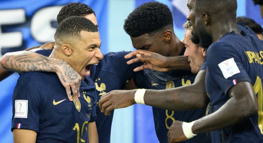 Кошмар за Франция - контузия вади Мбапе от мача срещу Тунис на Мондиала?