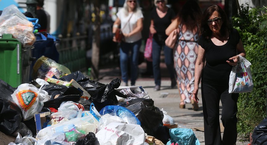 Гърция ще плаща над 5,5 млн. евро глоба заради депо за отпадъци