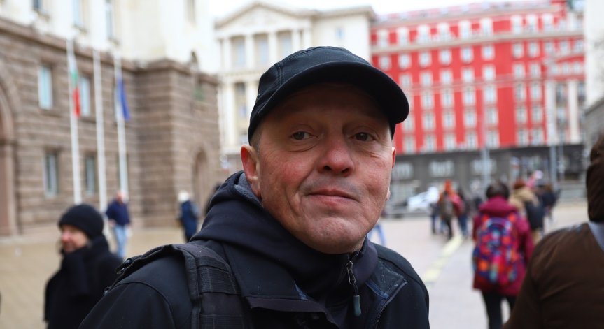 Валери Йорданов: Василев да подаде оставка или тя да му бъде искана