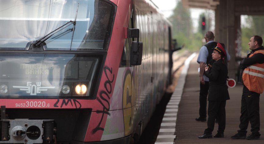 Евакуация на Централната гара в Пловдив след сигнал за бомба