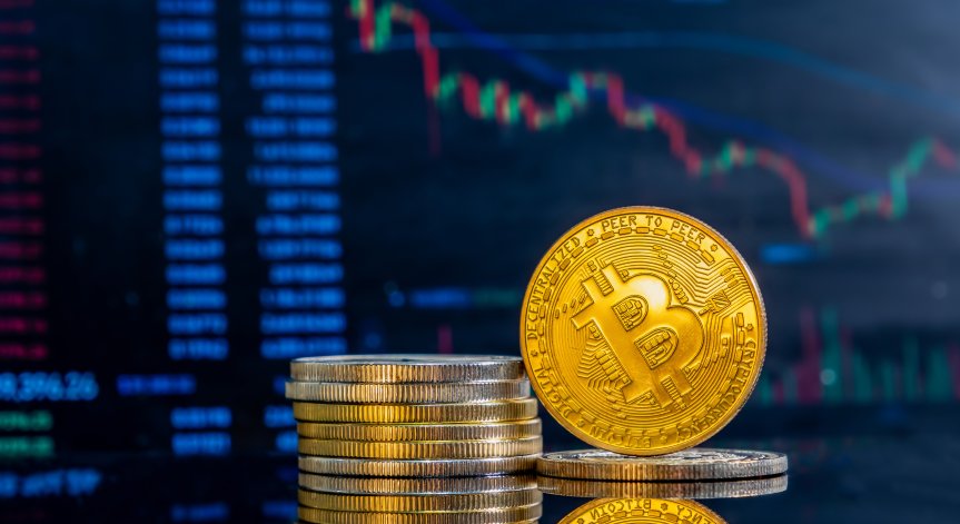 Цената на биткойна удари нов исторически връх