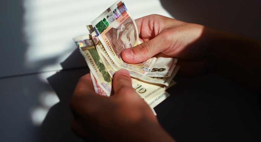 670 хил. българи с увреждания ще получават по-висока социална помощ от догодина