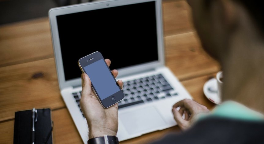 Изтичане на информация: Ще позволите ли на Apple да ви следи?