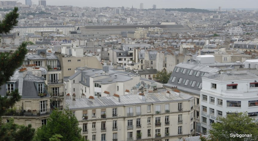 Семействата на загиналите в атентатите в Париж ще получат обезщетение