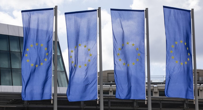 Бившият премиер на Словения бойкотира одобряването на кандидатурата.