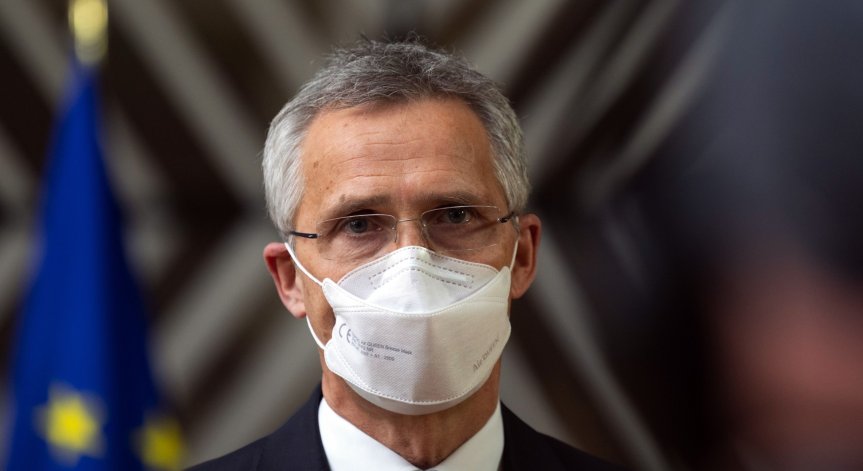 Столтенберг: ЕС и НАТО да си сътрудничат срещу хибридната кампания на Лукашенко