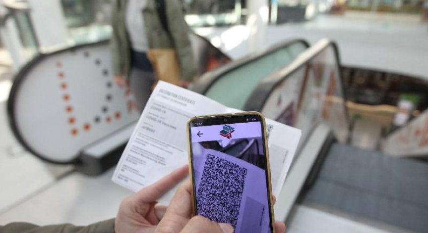 Разбиха схема за фалшиви Ковид сертификати в Габрово