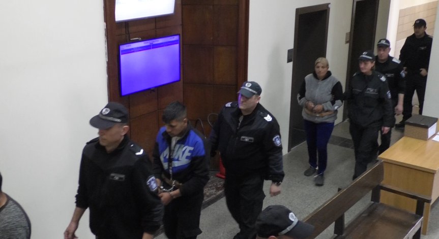 Петимата, обвинени за смъртта на 37-годишен мъж след боя в Казанлък, остават в ареста