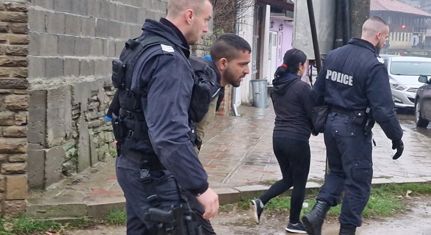 Акция срещу битовата престъпност в Котел, има задържан