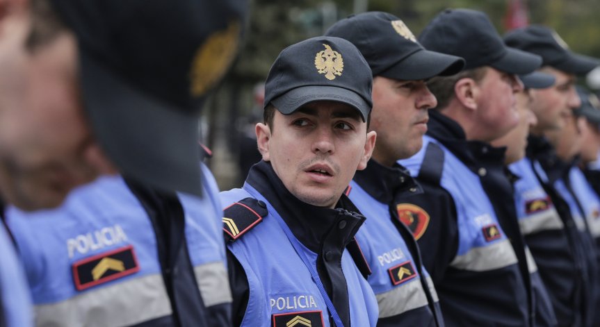 Мъж уби съдия в сградата на Апелативния съд в Тирана