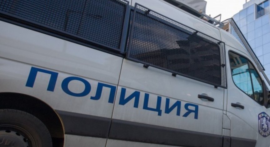 7 от задържаните в 